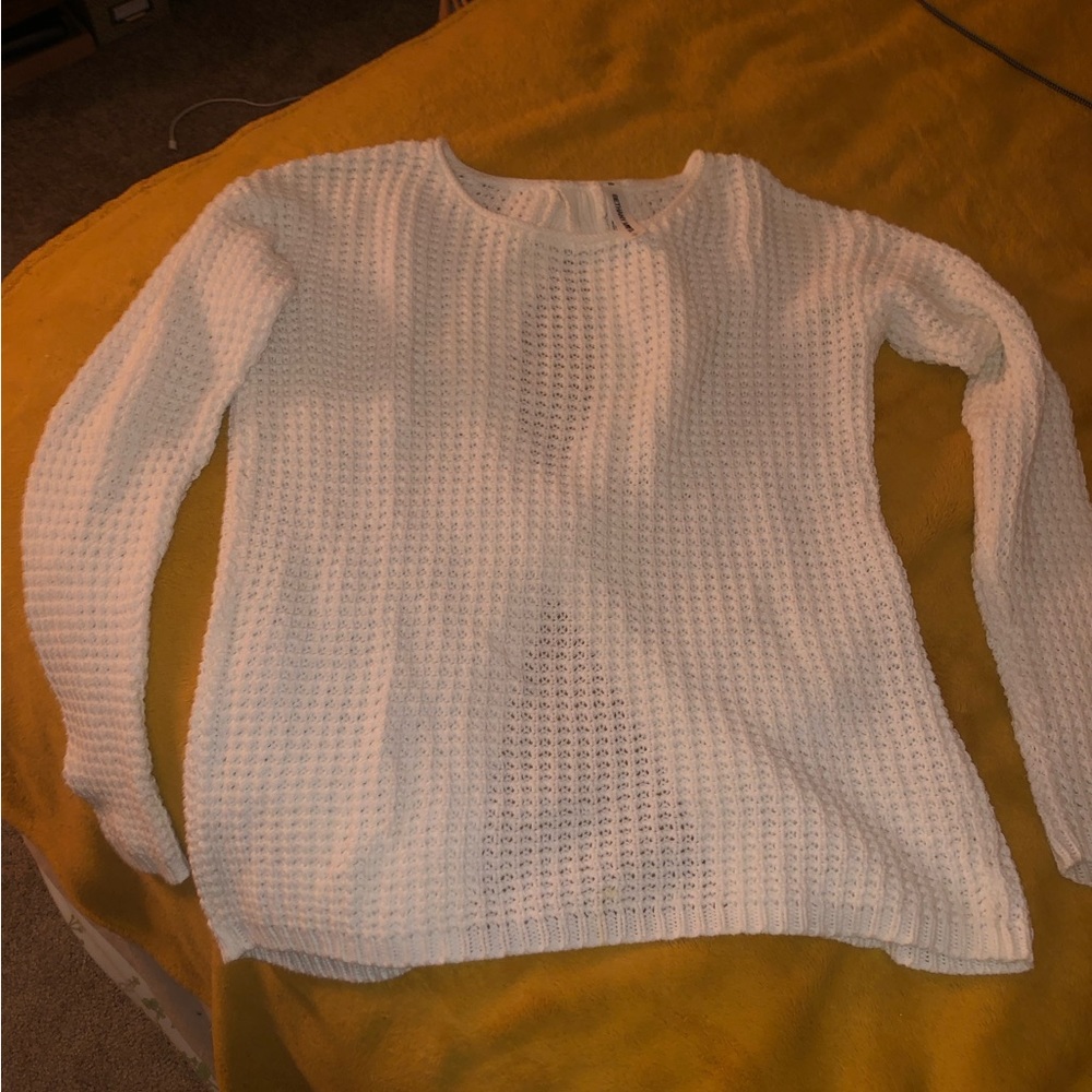 MOTA // Bethany Mota White Knit Sweater